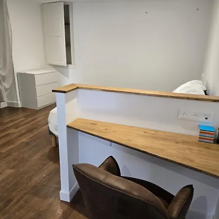 Flat Lussac-les-Châteaux